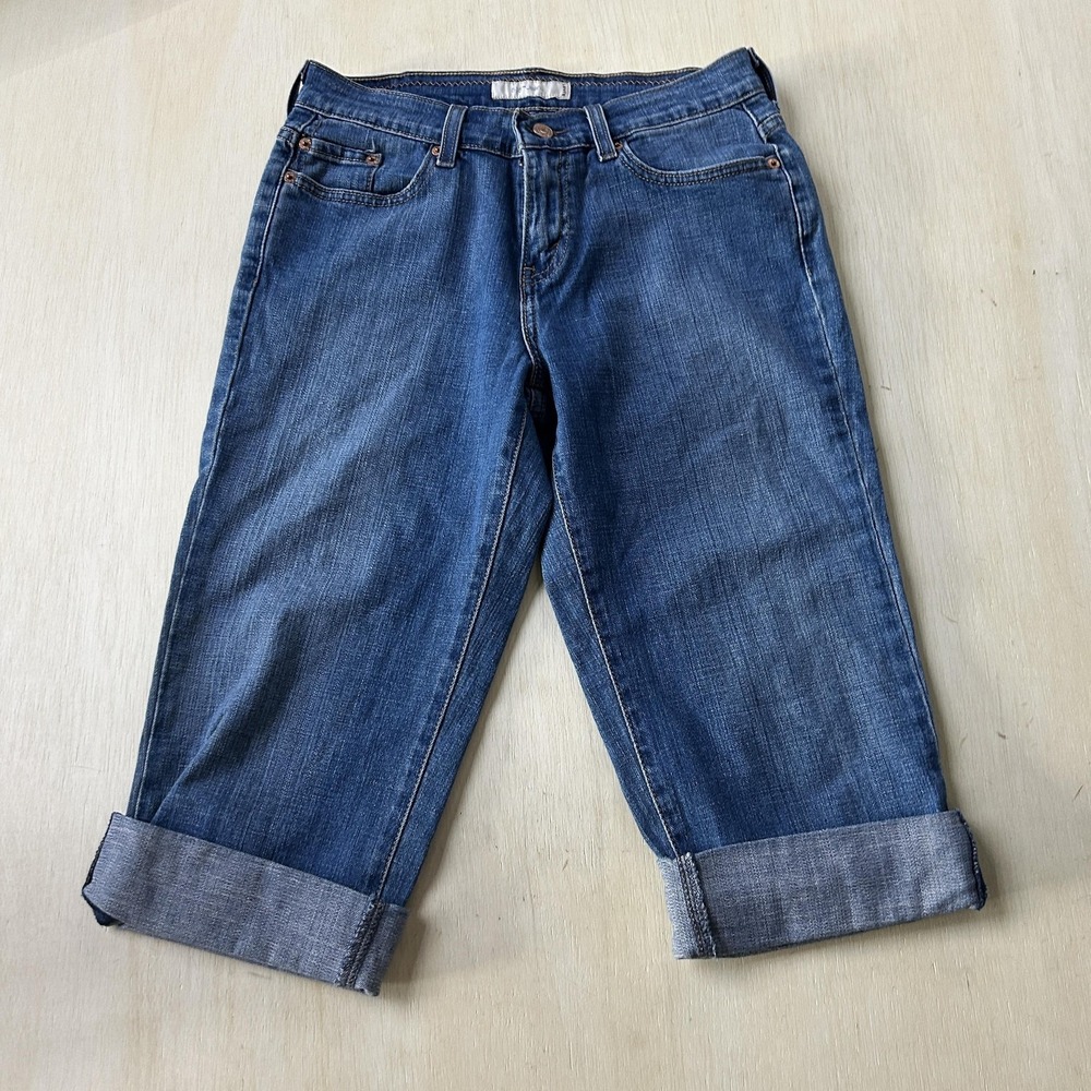 Levi's 515 Capri Jeans Womens 4 Medium Wash Blue Mid Rise Cuffed Stretch Denim